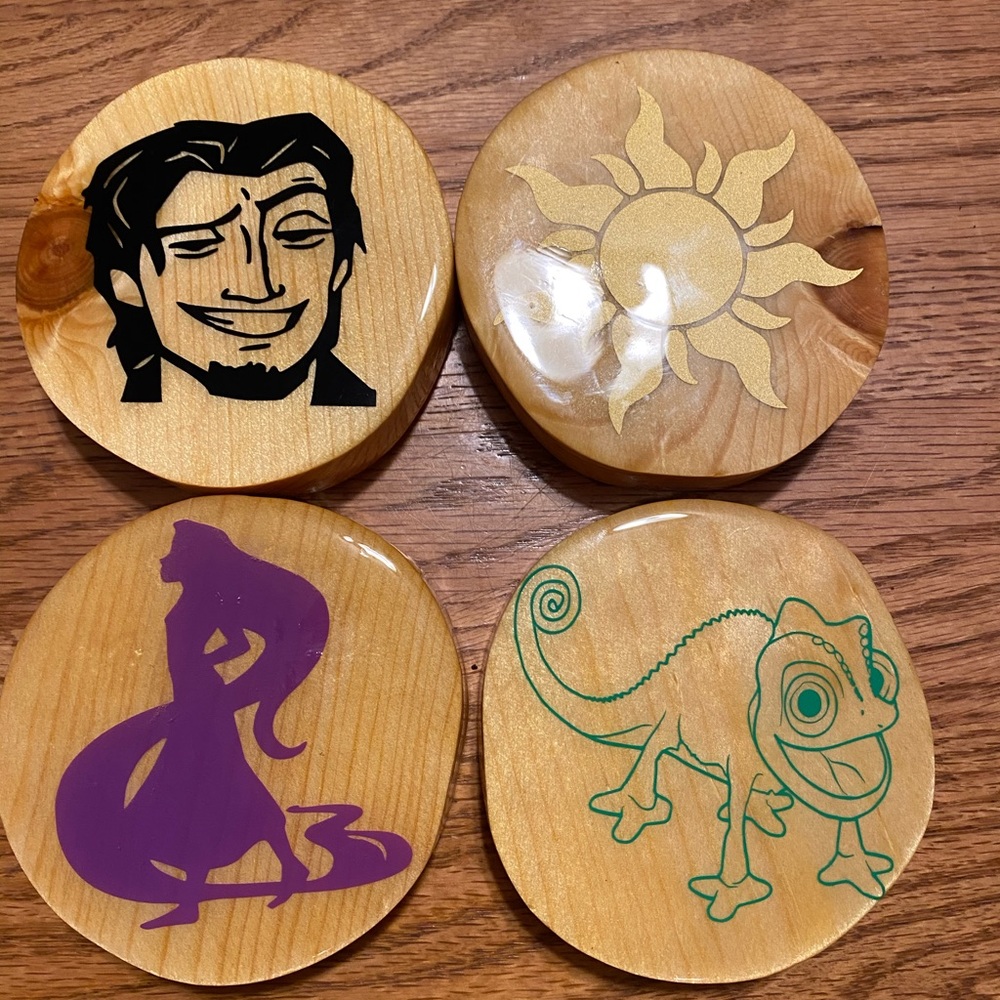Tangled Coasters